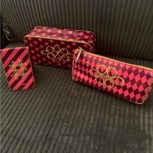 M•A•C 3-Piece Makeup Bag Set